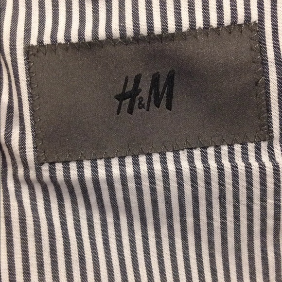 H& M - Picture 2 of 7